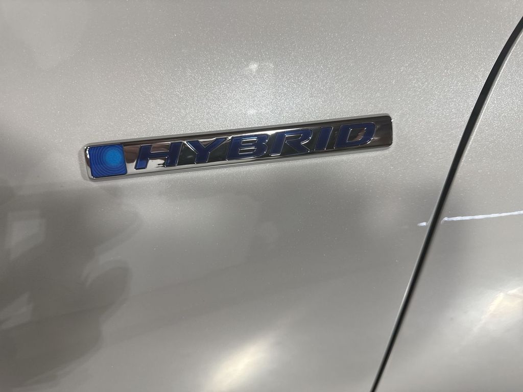 used 2022 Honda Accord Hybrid car, priced at $28,500