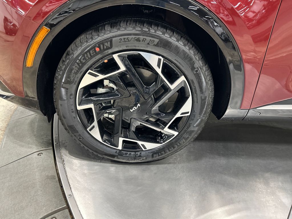 new 2025 Kia Sportage car, priced at $34,466