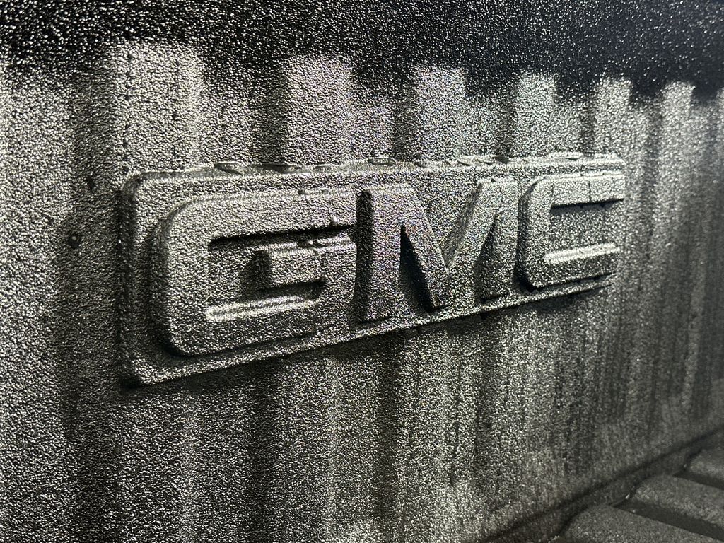 new 2025 GMC Sierra 1500 car, priced at $69,694