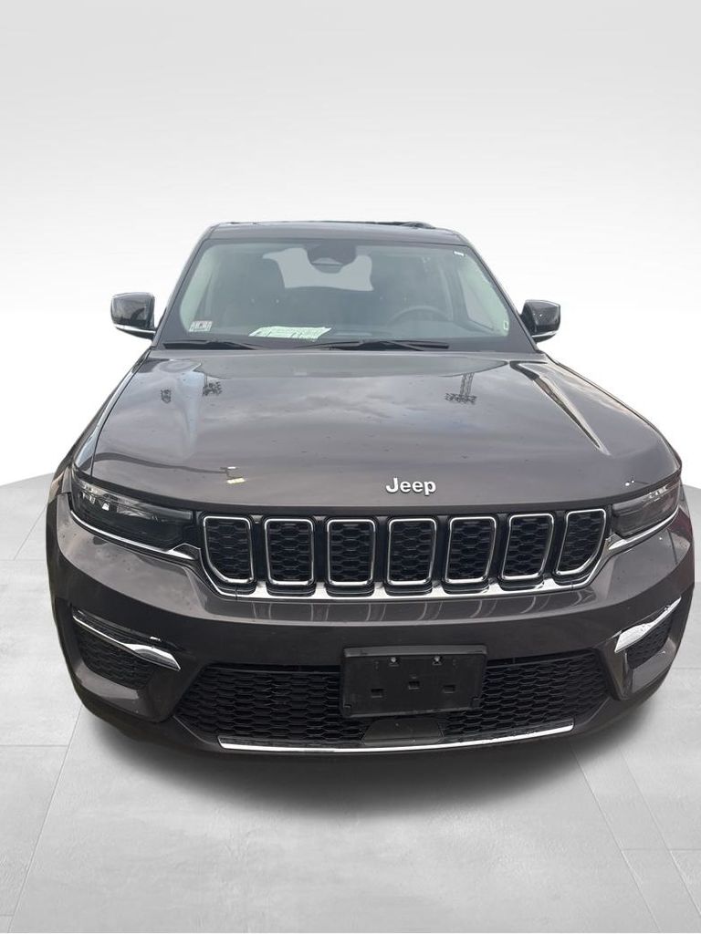 used 2023 Jeep Grand Cherokee car, priced at $27,691