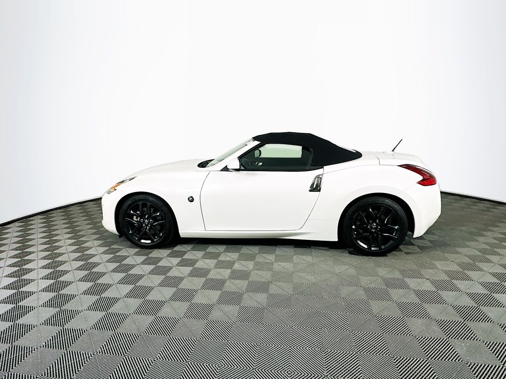 used 2019 Nissan 370Z car, priced at $27,999