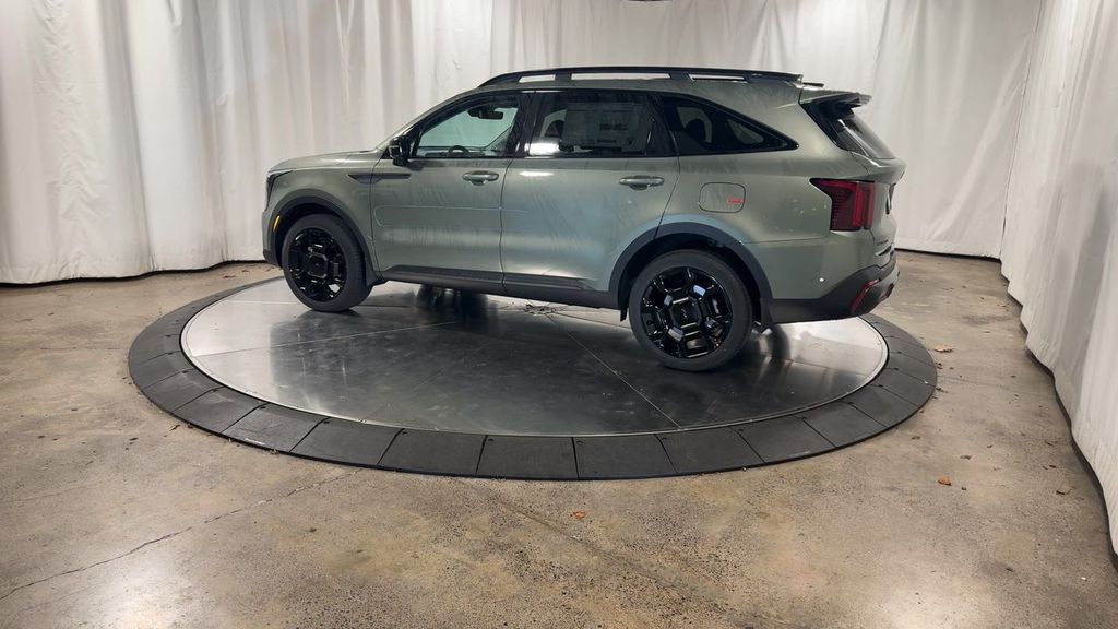 new 2025 Kia Sorento car, priced at $45,280