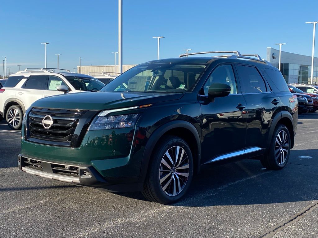 new 2025 Nissan Pathfinder car, priced at $50,068