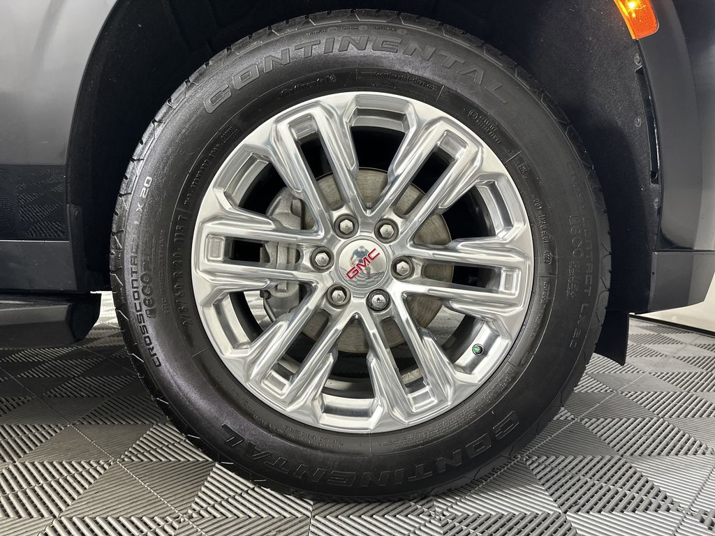 used 2023 GMC Yukon XL car, priced at $63,998