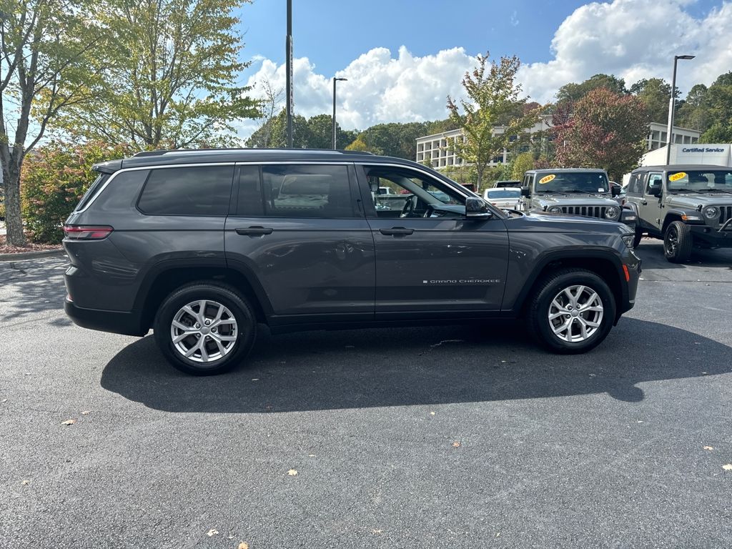 used 2021 Jeep Grand Cherokee L car, priced at $27,990