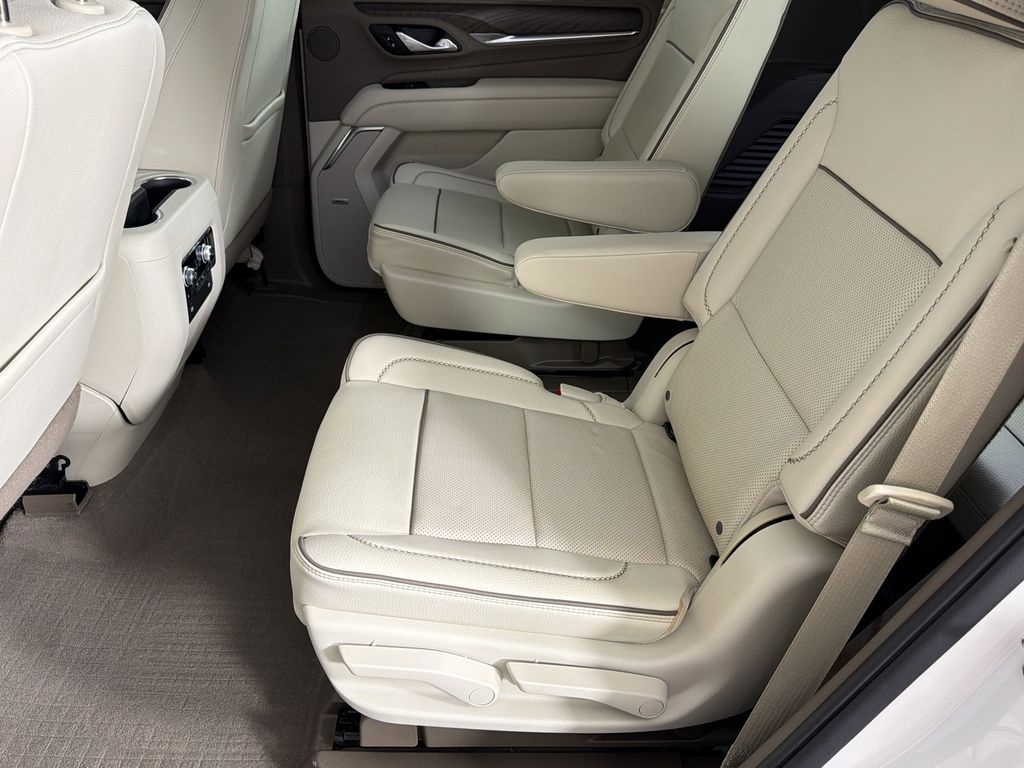 used 2022 GMC Yukon car, priced at $58,999