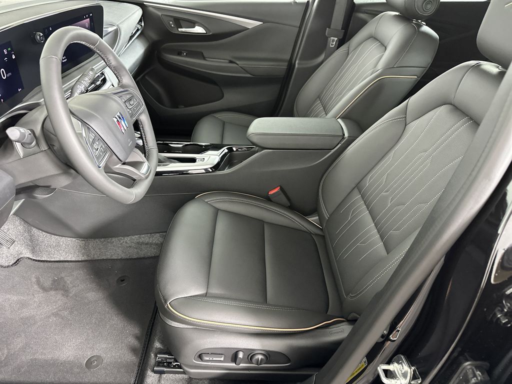 new 2025 Buick Envista car, priced at $31,085