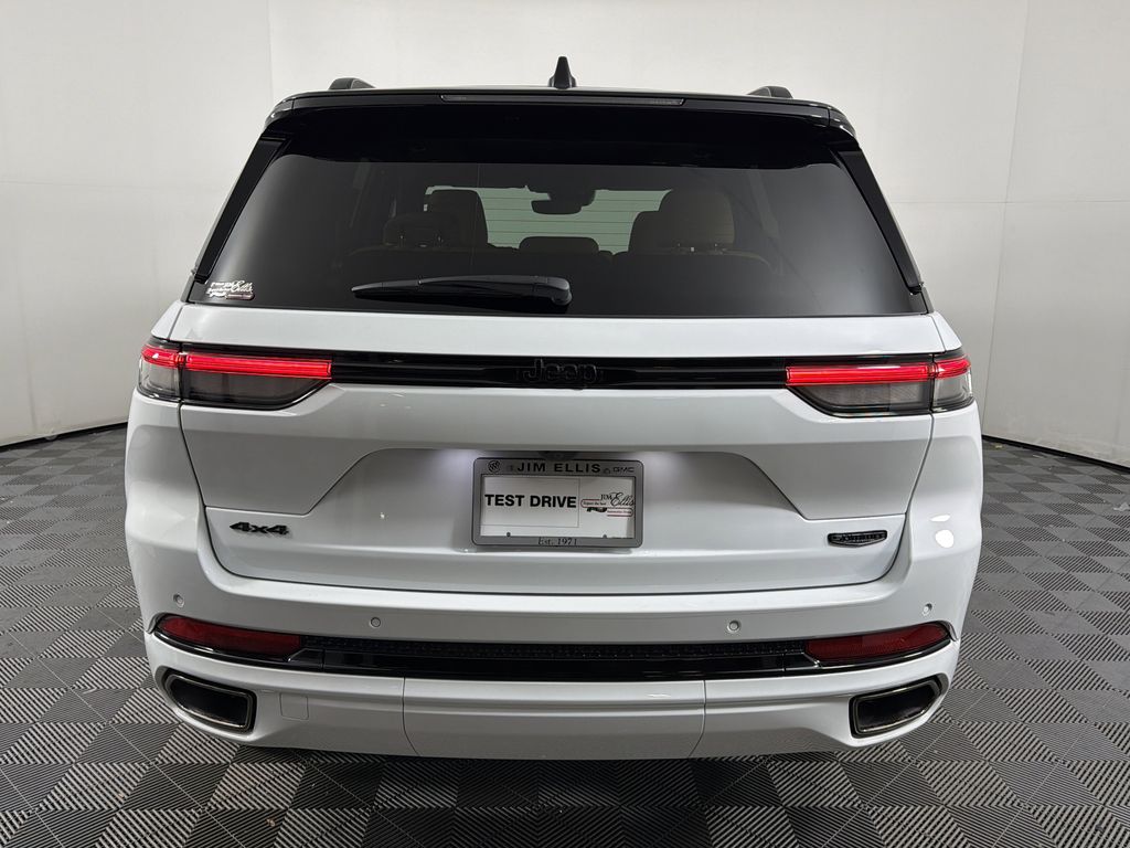 used 2025 Jeep Grand Cherokee car, priced at $53,195