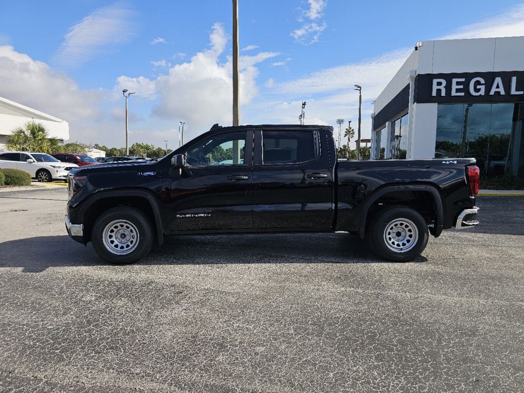 new 2025 GMC Sierra 1500 car, priced at $48,170