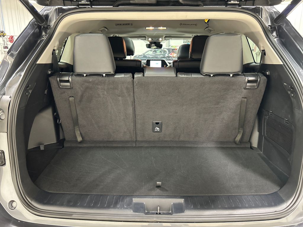 used 2023 Toyota Highlander car, priced at $42,455