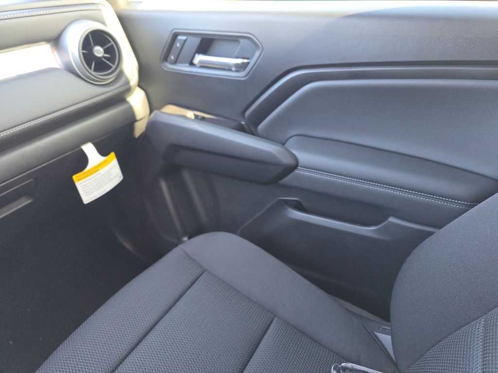 new 2026 Chevrolet Colorado car, priced at $31,400