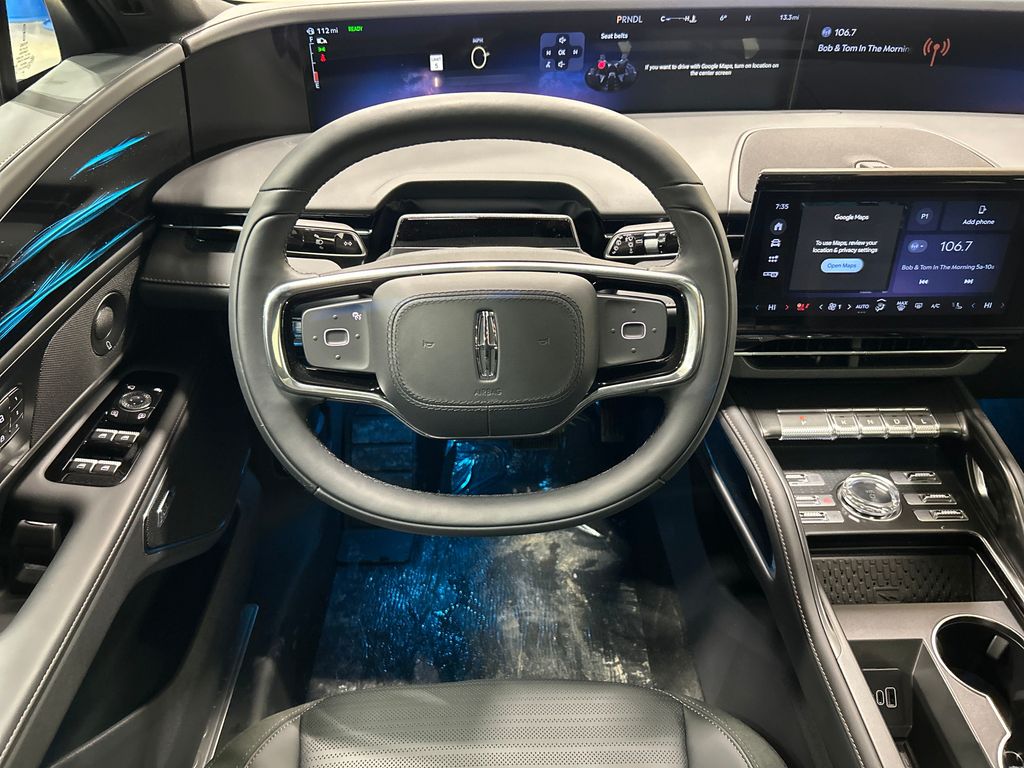 new 2025 Lincoln Nautilus car, priced at $68,245