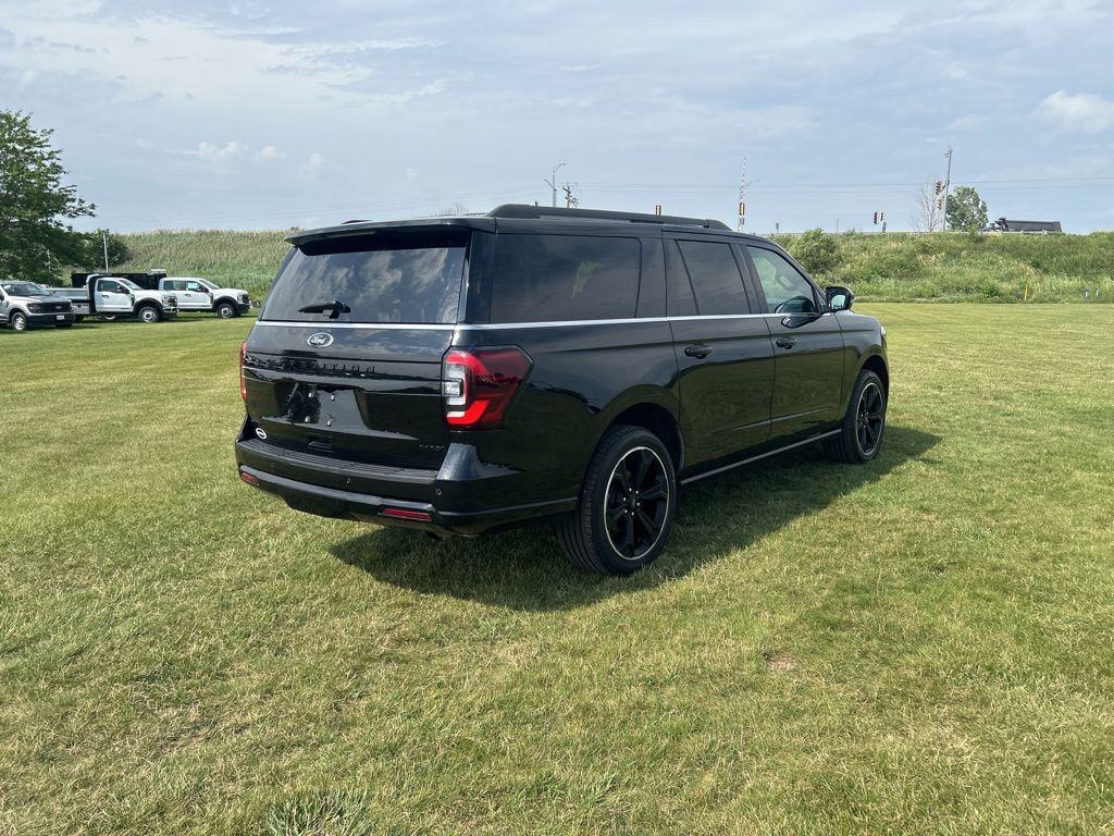 used 2022 Ford Expedition Max car, priced at $55,929