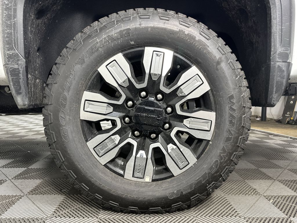 new 2025 GMC Sierra 2500HD car, priced at $86,069