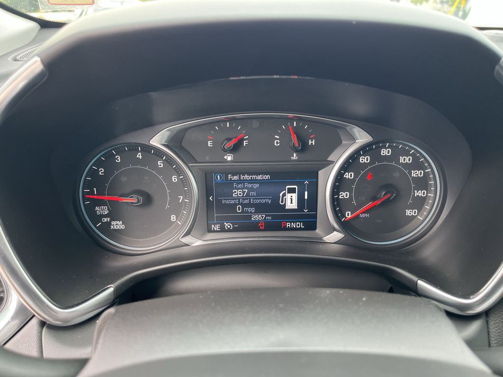 used 2024 Chevrolet Equinox car, priced at $25,991