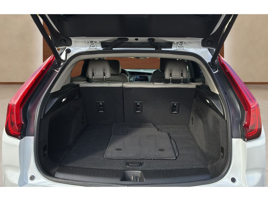 used 2023 Cadillac XT4 car, priced at $28,800