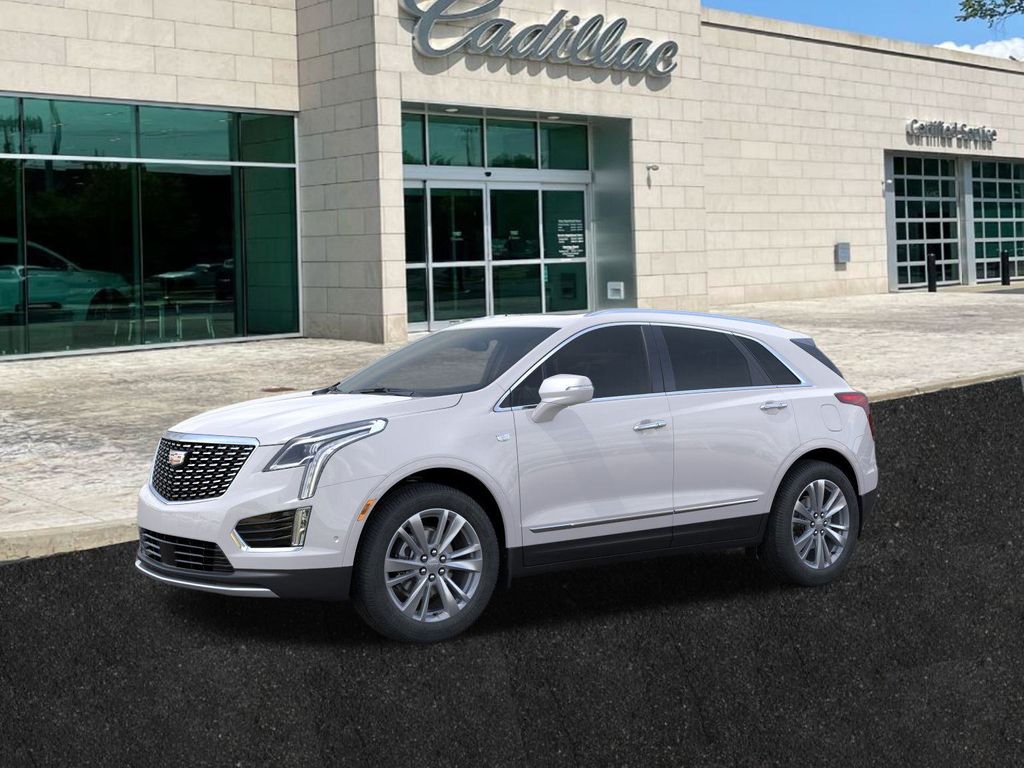 new 2025 Cadillac XT5 car, priced at $61,540