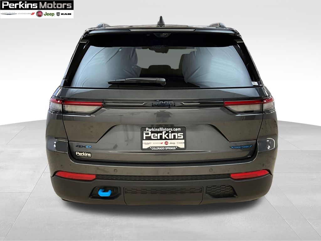 new 2025 Jeep Grand Cherokee car, priced at $66,005