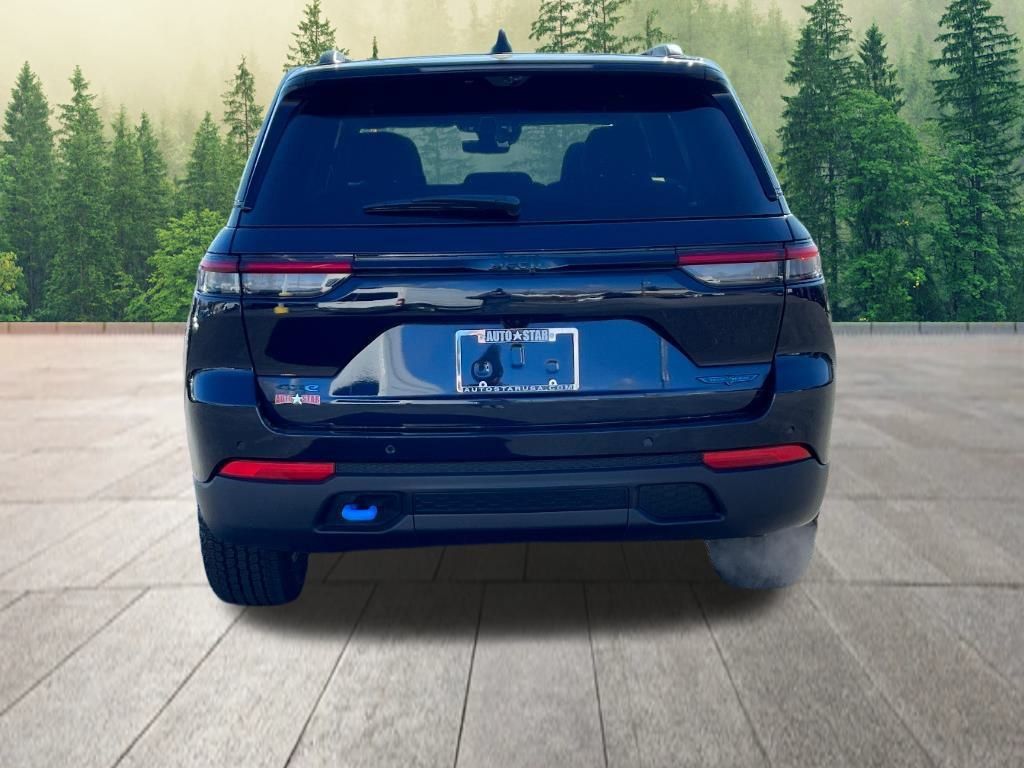 new 2024 Jeep Grand Cherokee car, priced at $56,990