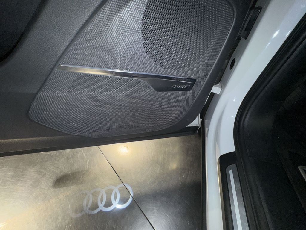 used 2018 Audi Q7 car, priced at $19,998