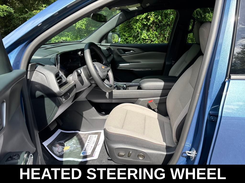 new 2025 Chevrolet Traverse car, priced at $44,695