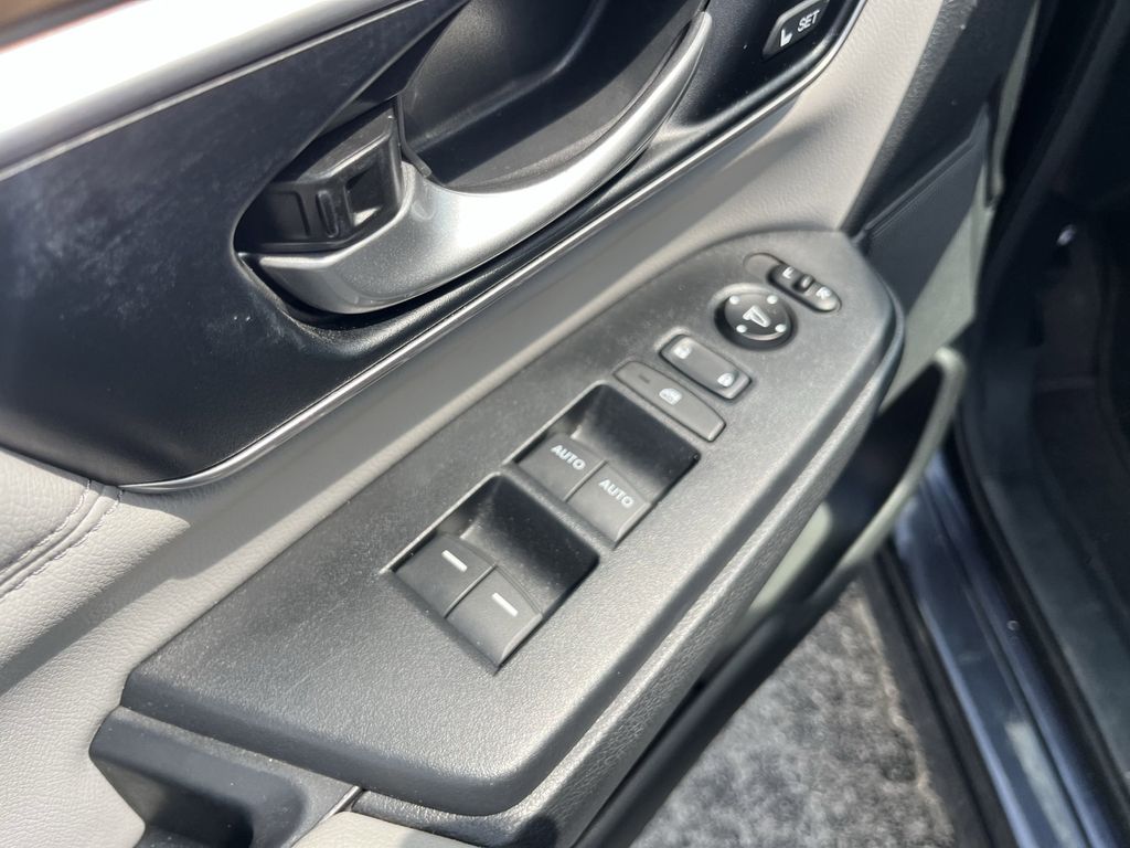 used 2019 Honda CR-V car, priced at $21,992