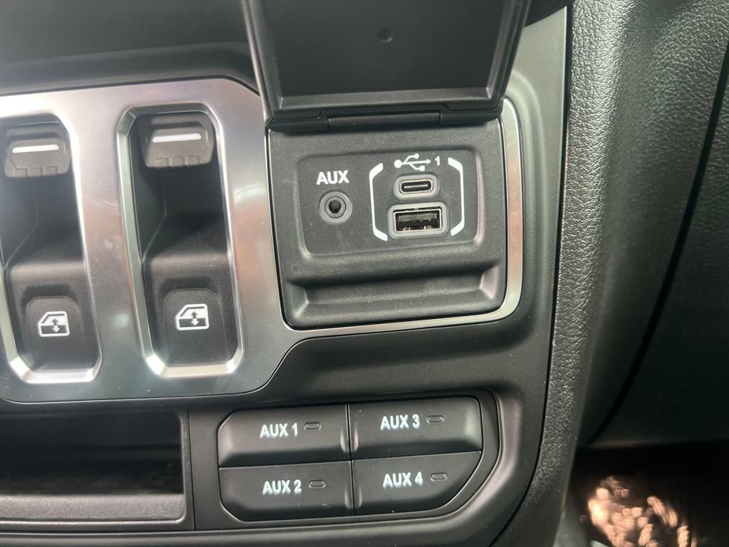 new 2025 Jeep Wrangler car, priced at $34,990