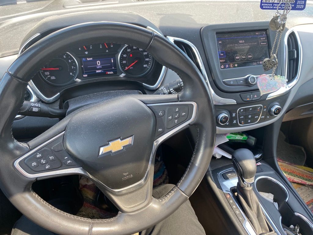 used 2022 Chevrolet Equinox car, priced at $19,991