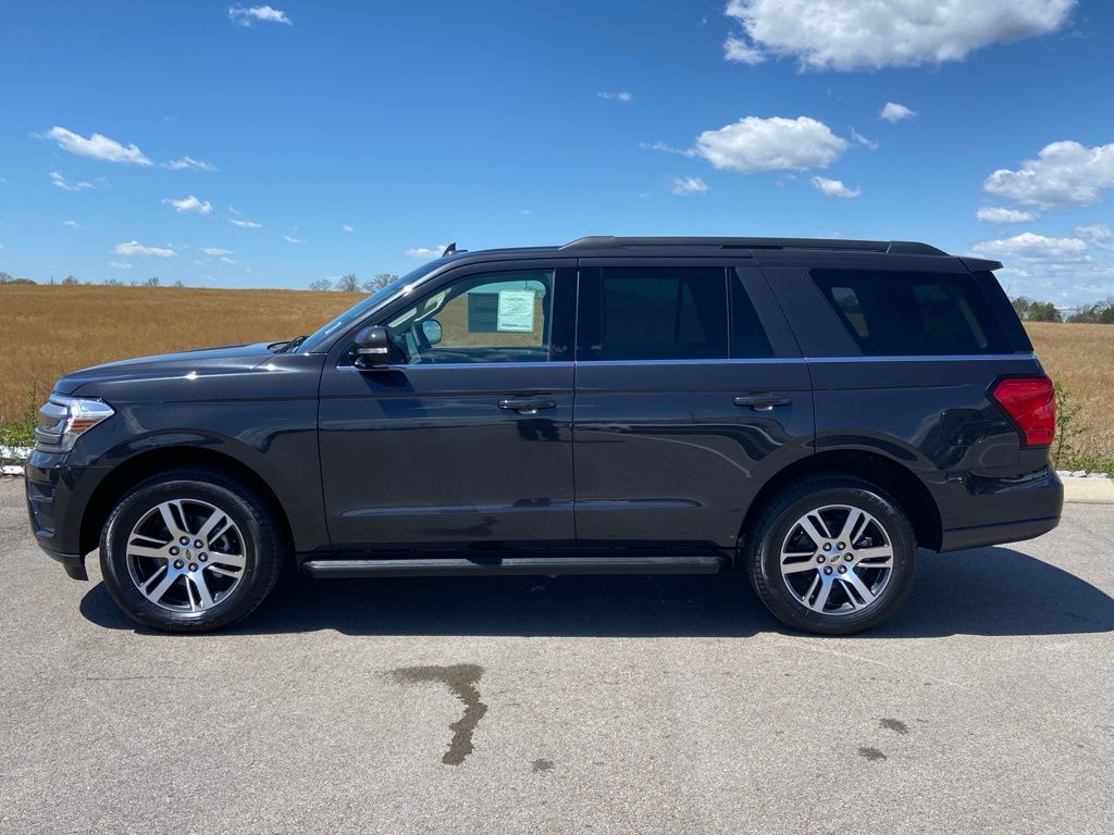 new 2024 Ford Expedition car, priced at $60,271