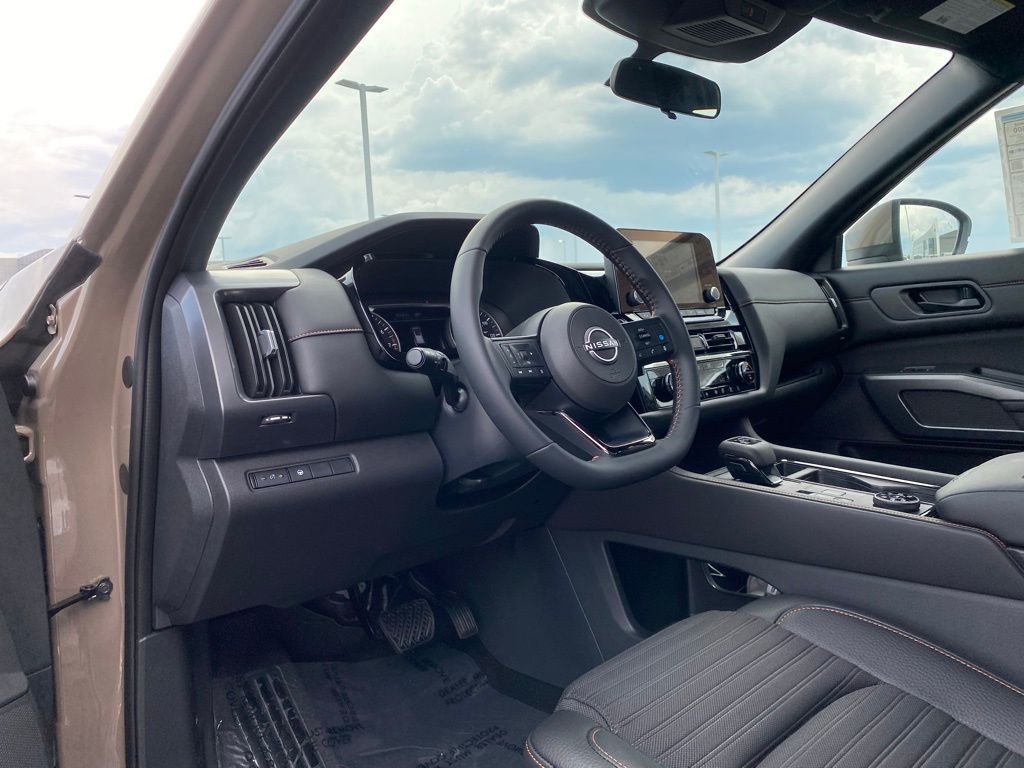 new 2024 Nissan Pathfinder car, priced at $39,375