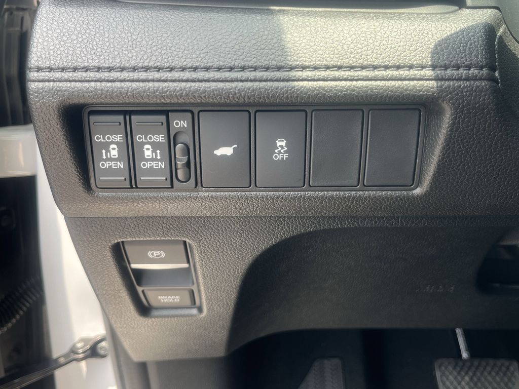 new 2025 Honda Odyssey car, priced at $42,360