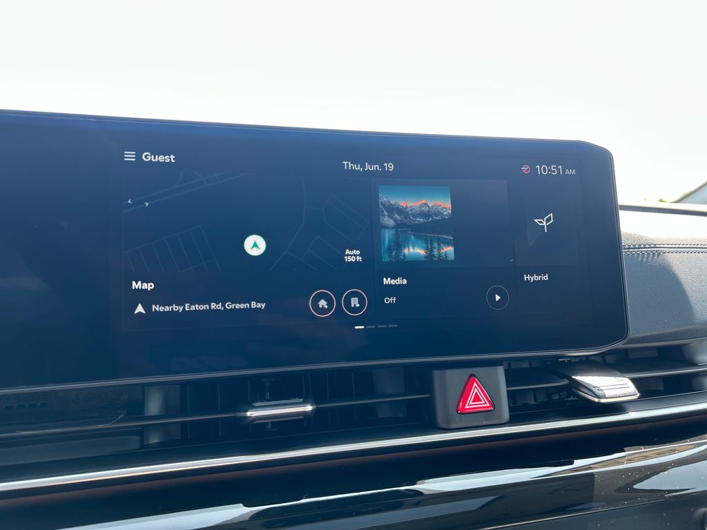 new 2026 Kia Carnival Hybrid car, priced at $53,074