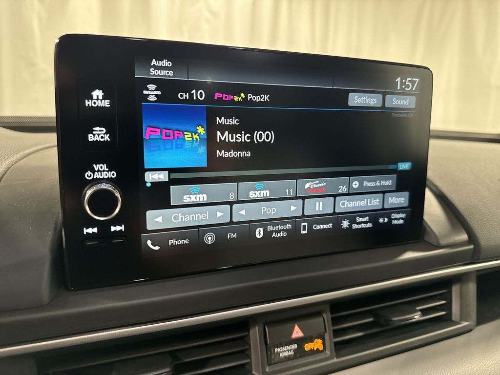 new 2025 Honda Pilot car, priced at $47,095