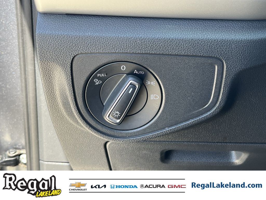 used 2023 Volkswagen Atlas car, priced at $27,994