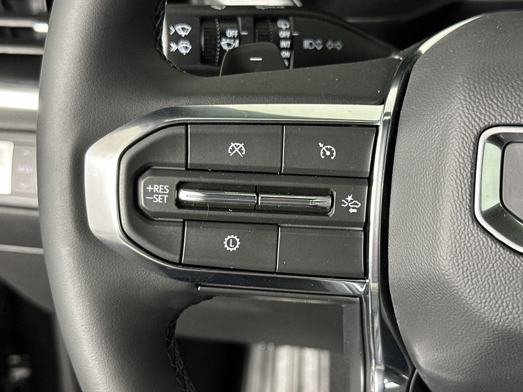 new 2025 GMC Acadia car, priced at $50,325