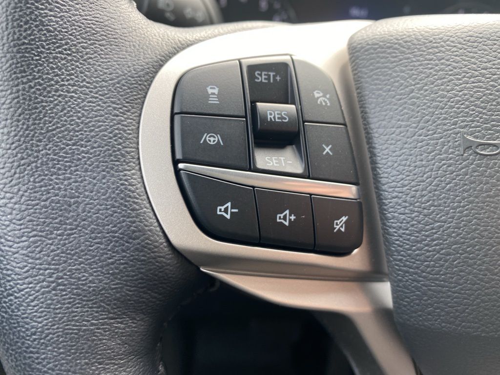 used 2022 Ford Explorer car, priced at $31,995