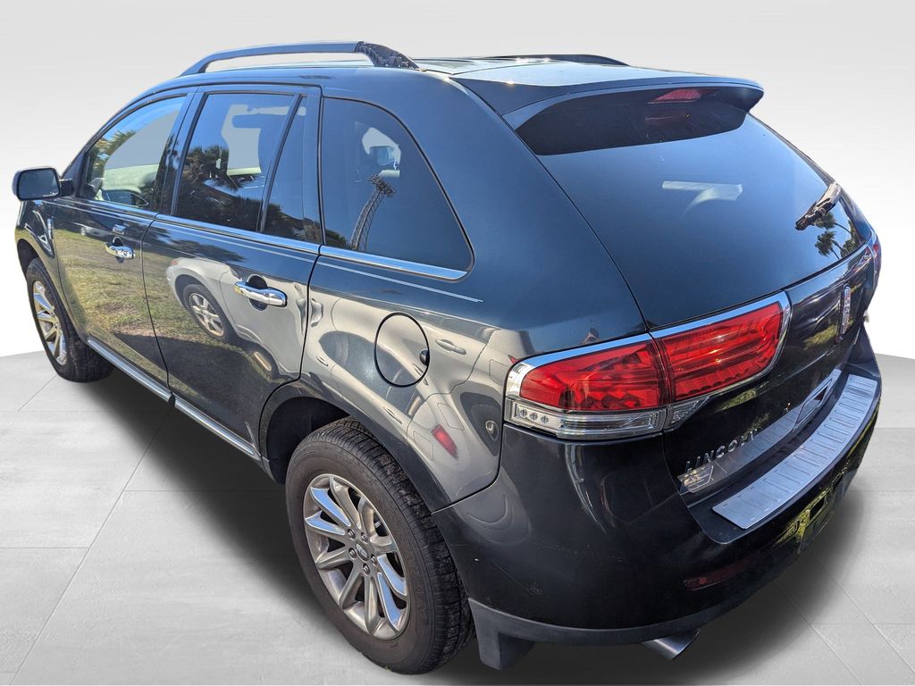 used 2013 Lincoln MKX car, priced at $10,391