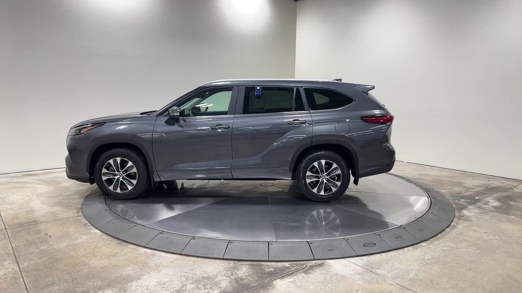 used 2023 Toyota Highlander car, priced at $42,455