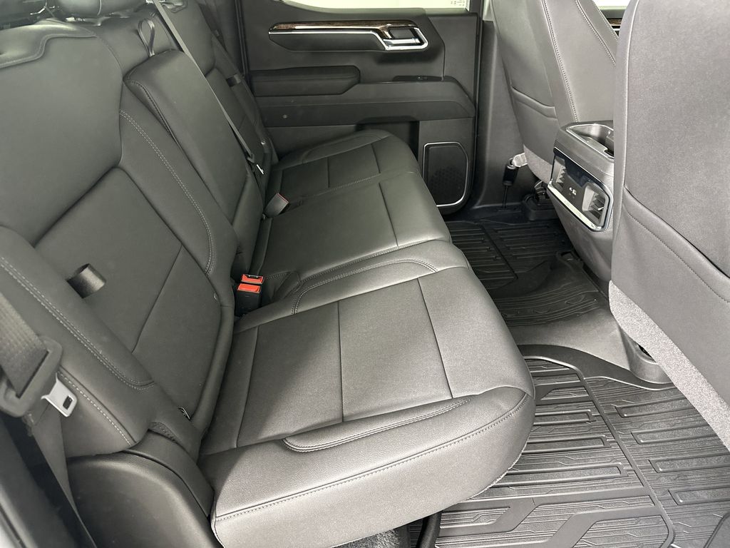 new 2025 GMC Sierra 1500 car, priced at $61,284