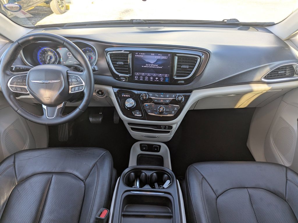 used 2018 Chrysler Pacifica car, priced at $11,193