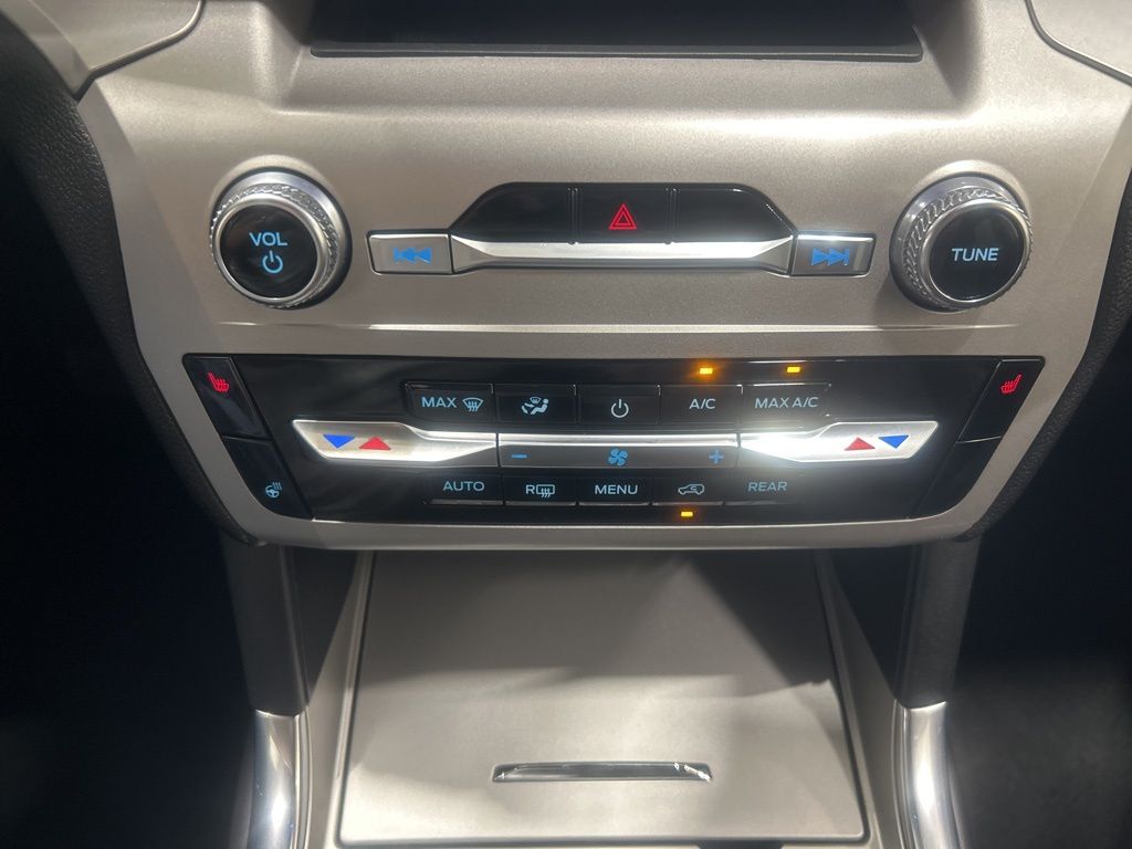 used 2022 Ford Explorer car, priced at $29,789
