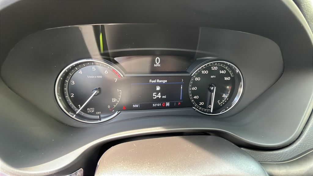 used 2023 Cadillac XT4 car, priced at $28,400
