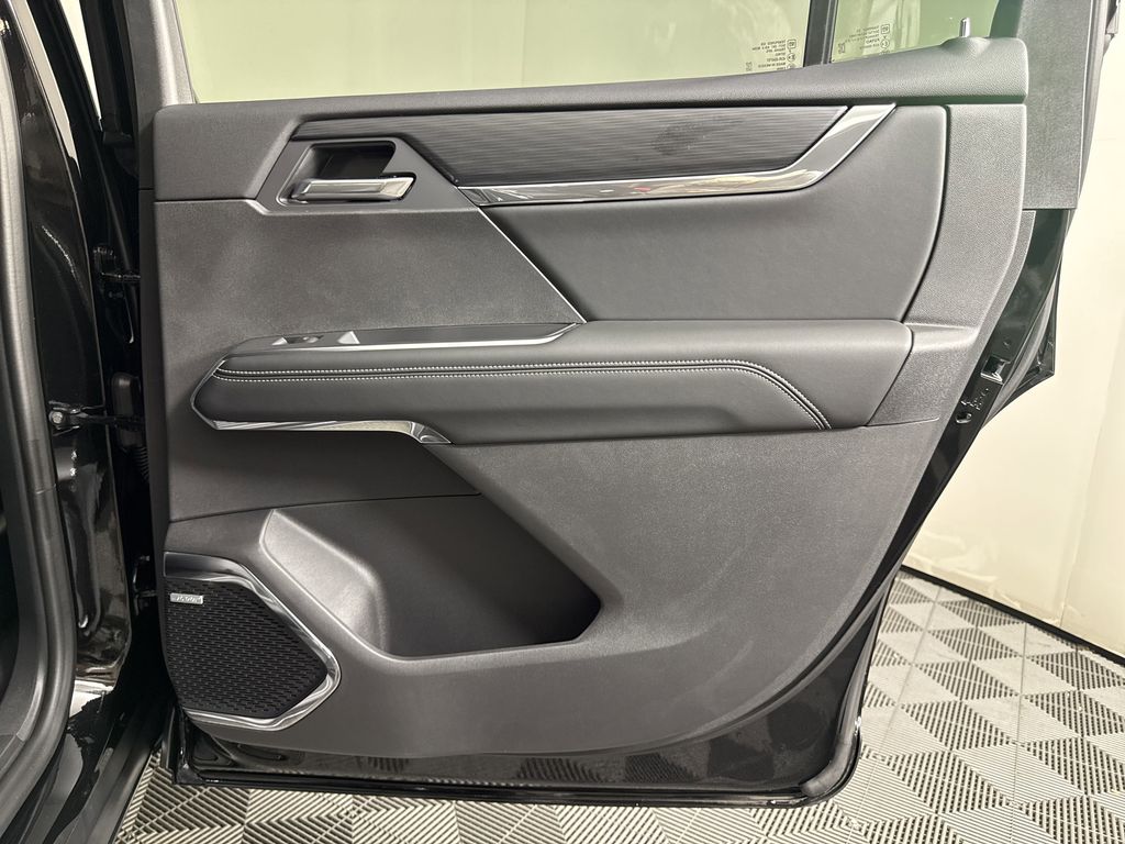 new 2025 GMC Acadia car, priced at $42,724