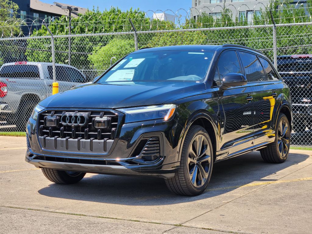 new 2025 Audi Q7 car, priced at $77,750