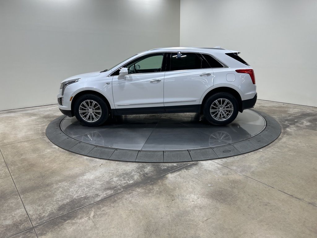used 2017 Cadillac XT5 car, priced at $20,752