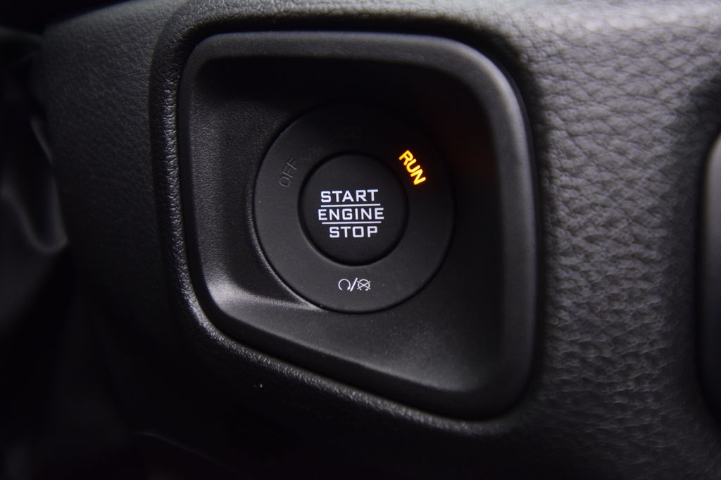 new 2025 Jeep Wrangler car, priced at $52,088
