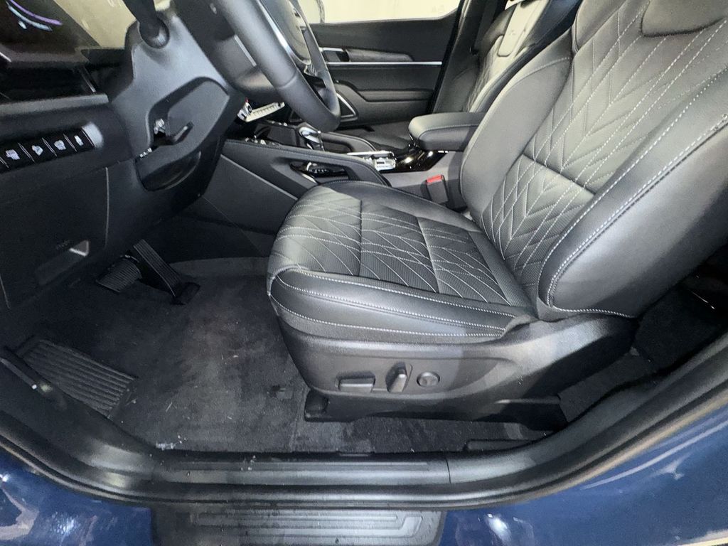 new 2025 Kia Telluride car, priced at $46,592