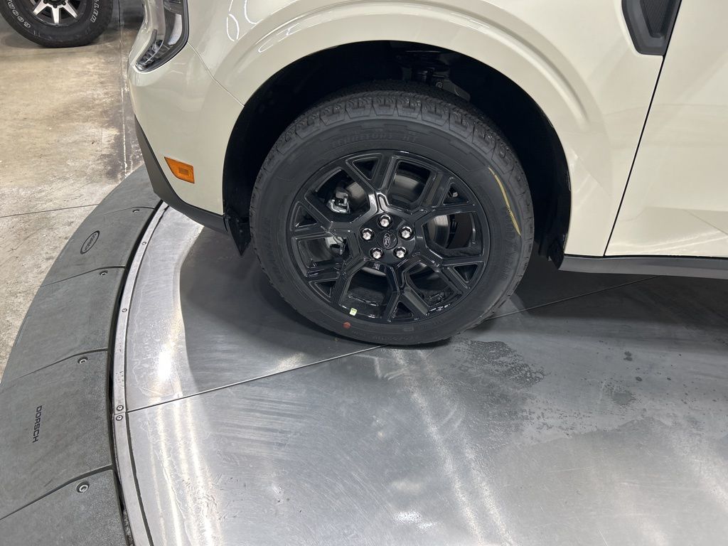 new 2025 Ford Maverick car, priced at $35,935