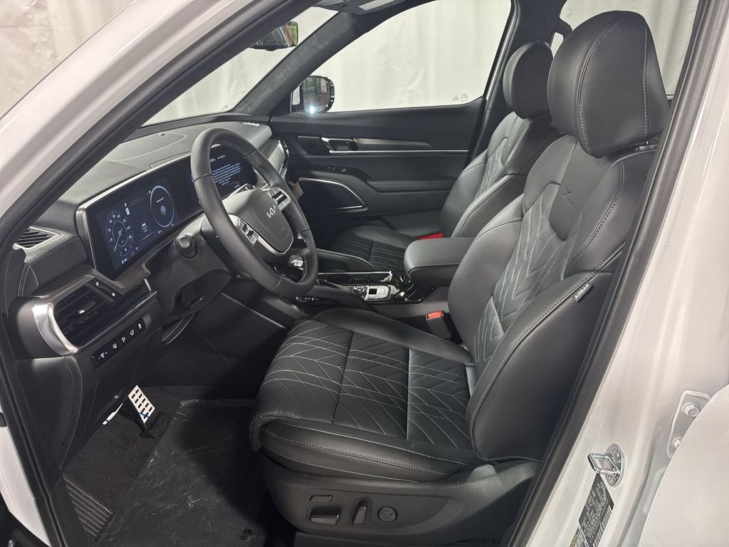 new 2025 Kia Telluride car, priced at $53,352