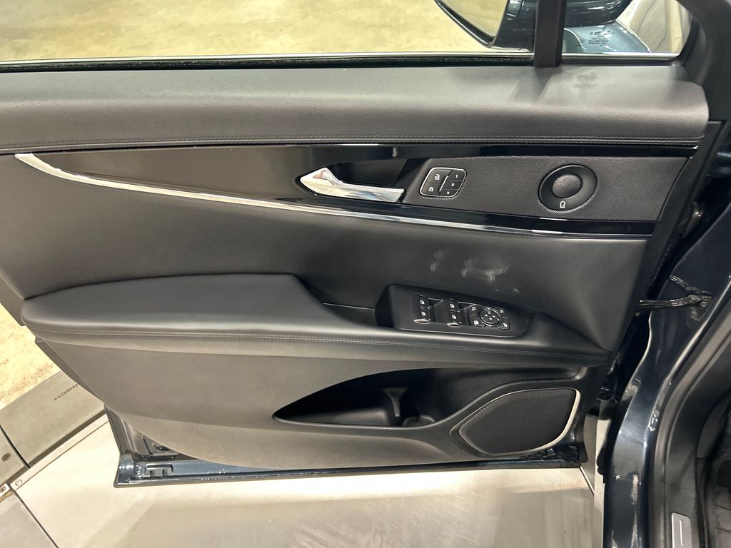 used 2022 Lincoln Nautilus car, priced at $38,789